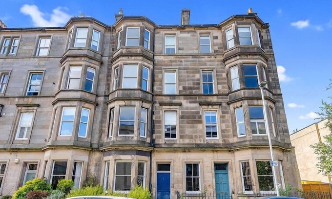 Bonnington Apartment | Ground Floor 1BR-1 BA, Shared Garden Access