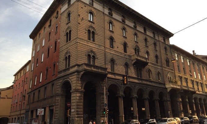 Historic Center Apartment | historic center five minutes from Piazza Maggiore