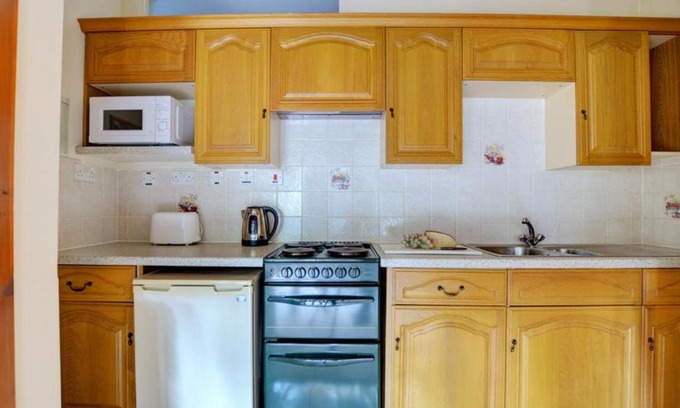 Looe House | Holiday Home Plaidy by Interhome