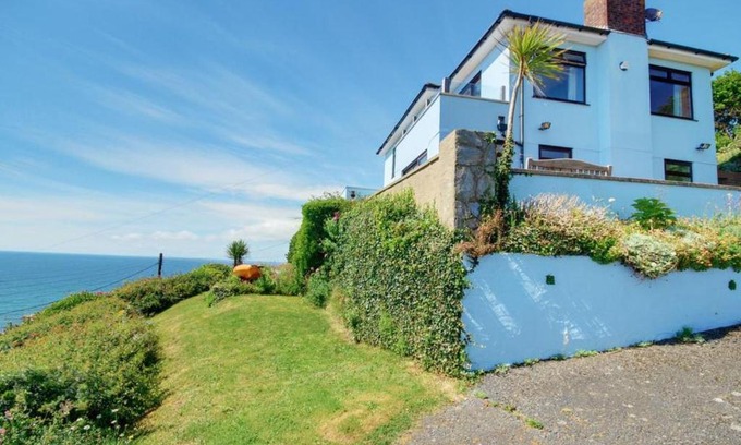 Mortehoe House | Holiday Home The Albatross by Interhome