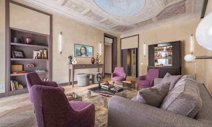 Santa Croce Apartment | Iconic 4 Bedroom Palazzo for a true home from home experience