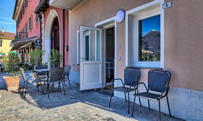 Colico Piano Apartment | Large Studio Apartment with Terrace and Lake View