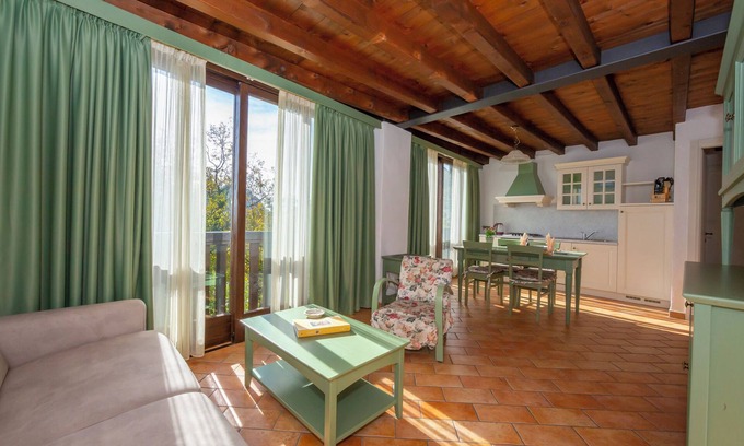 Liano-Formaga Apartment | Liano Mimosa -relax & priv parking place, Gargnano, Italy