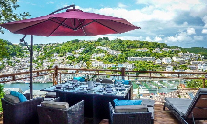 Looe Cottage | Looe Self Catering, Boutique Holiday Cottage Looe with Spectacular Harbour Views