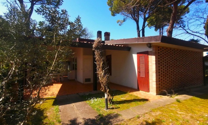 Bibione Pineda Villa | Lovely villa with spacious garden