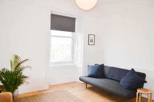 Leith Apartment | Modern 1 Bedroom Flat In the Heart of Edinburgh