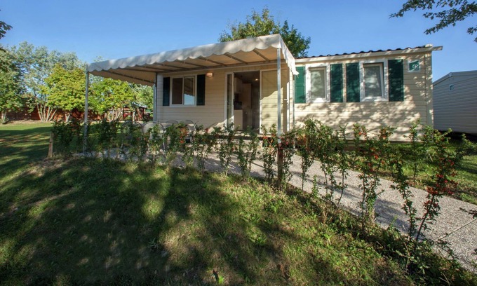 Colombare Ski Chalet | Modern furnished chalet with AC, 4km from Sirmione