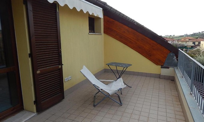 Sirolo Apartment | N186 - Numana, nuovo bilocale con piscina