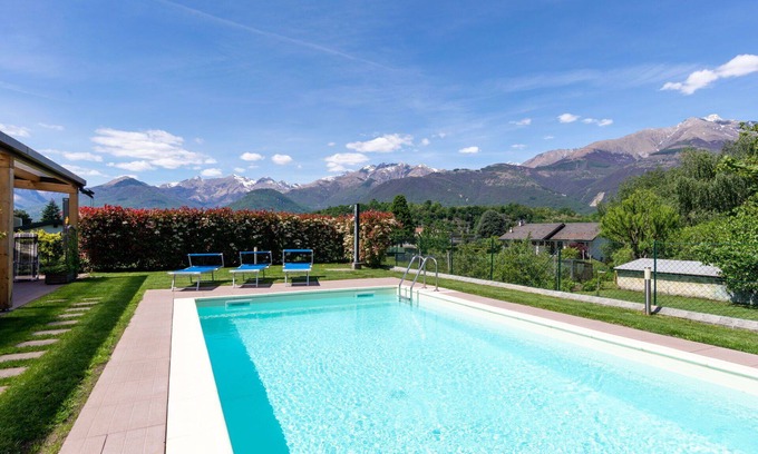 Colico Piano House | Nice apartment in villa for 6 people with pool, WIFI, TV and terrace