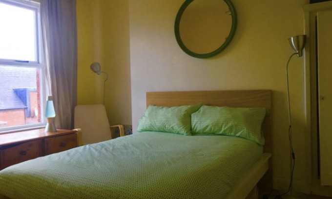 Magherafelt Resort | Private room ∙ 1 guest