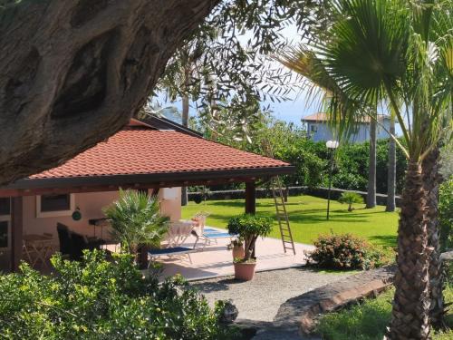 Santa Tecla House | Profumo di Zagara Acireale