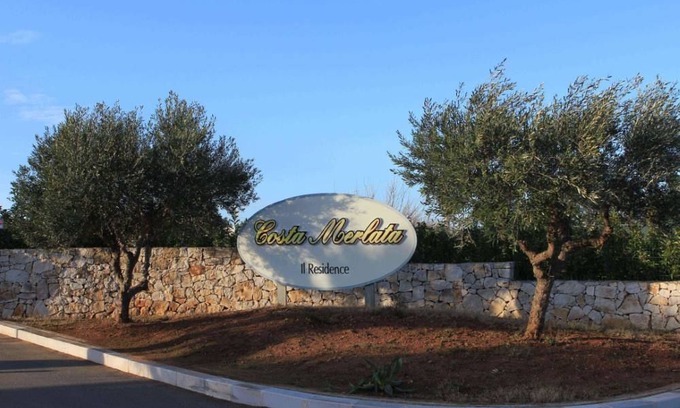 Costa Merlata Villa | Puglia, Merlata Costa (Ostuni), nice villa in a residence by the sea