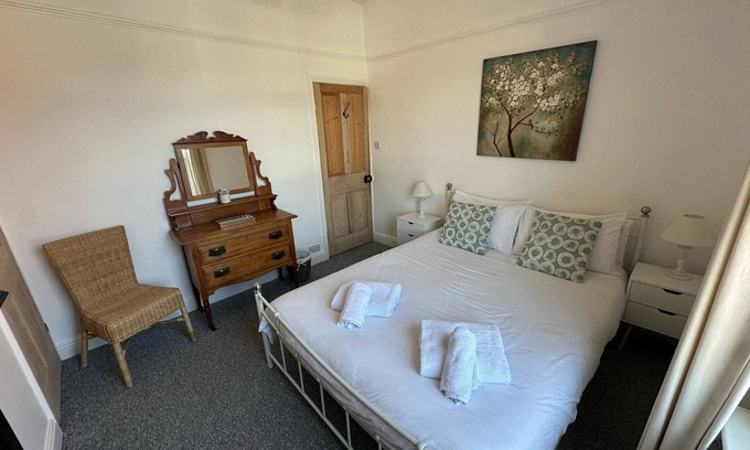 York House | Raven's Nest - 2 bedroom house - York