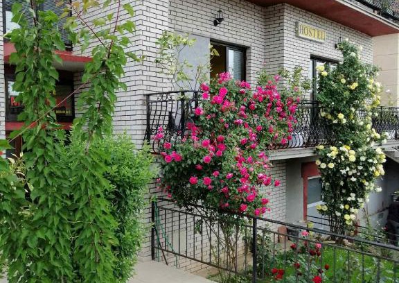 Nis House | Smeštaj-ROOMS MARVELL