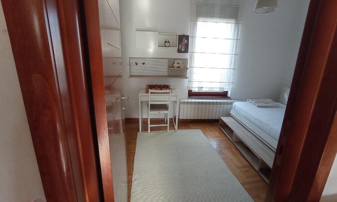 Vracar Apartment | Svetao stan na Vračaru, Beograd
