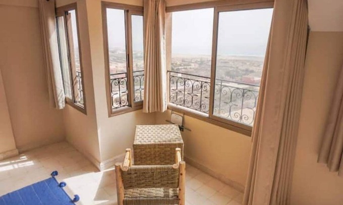 Swiss City Apartment | Very nice apartment with sea view B2