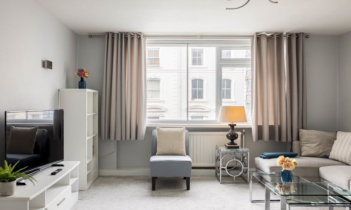 Colville Apartment | Arundel house - Two Bedroom Apartment, Sleeps 4