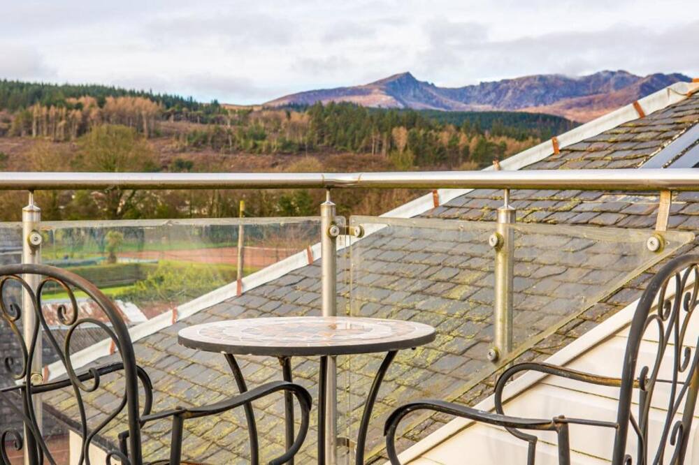 Brodick Apartment | Beach Front Flat, Brodick