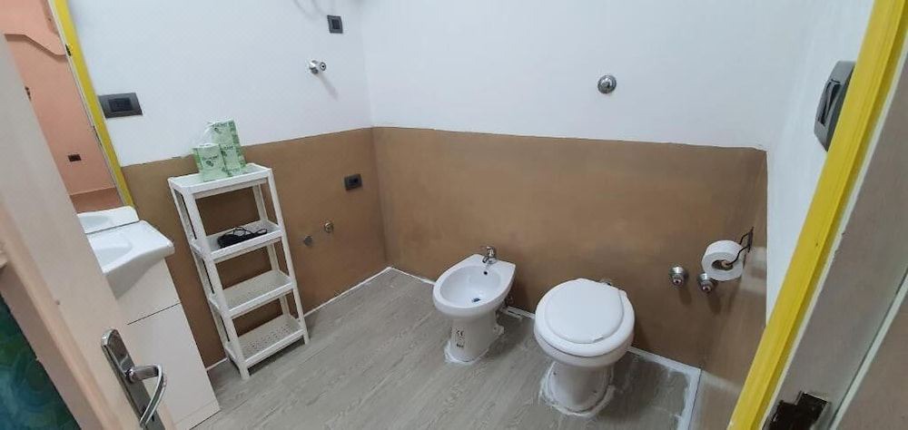 Photo of Bathroom in Quartieri Spagnoli