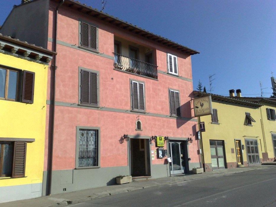 Photo of Buildings in Chiocchio