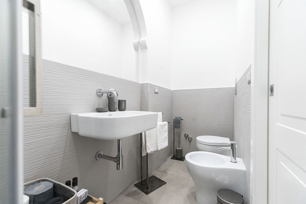 Photo of Bathroom in Historical Center