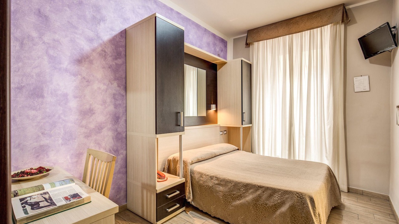 Photo of Bedroom in Esquilino
