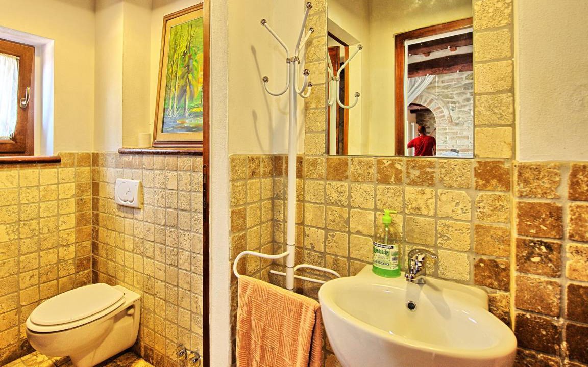 Photo of Bathroom in Citerna