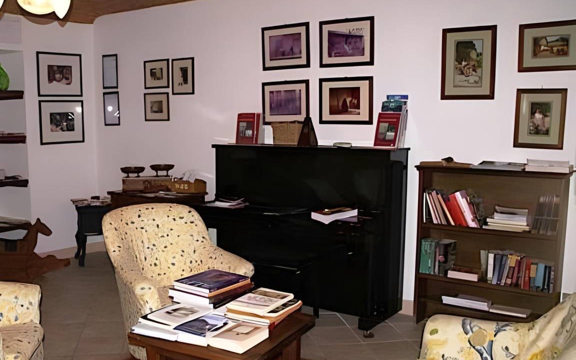 Photo of Others in Barolo