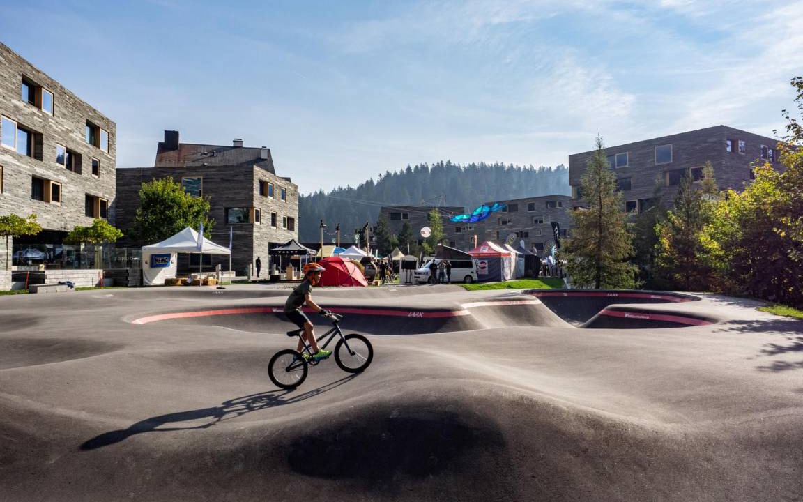 Photo of Others in Laax