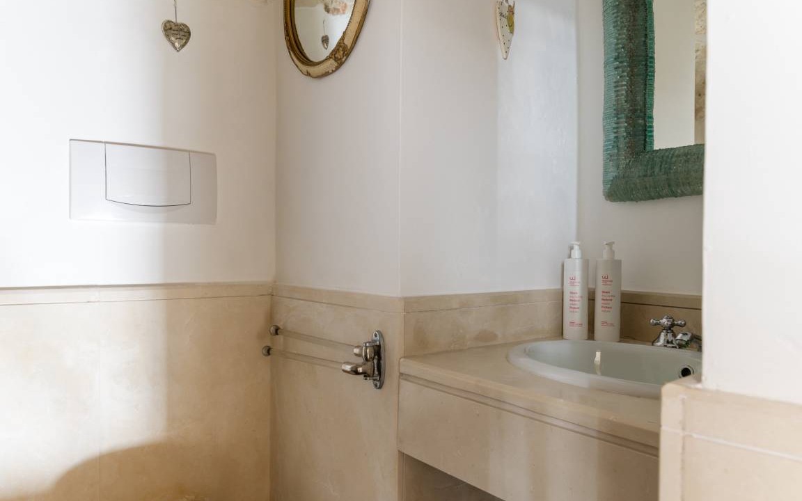 Photo of Bathroom in Ostuni Historic Centre