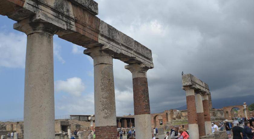 Photo of Others in Pompei