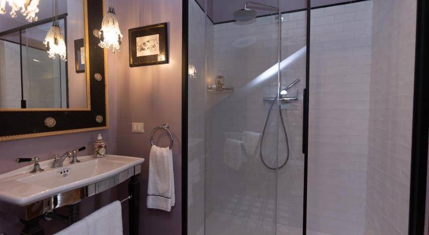 Photo of Bathroom in Sacrofano