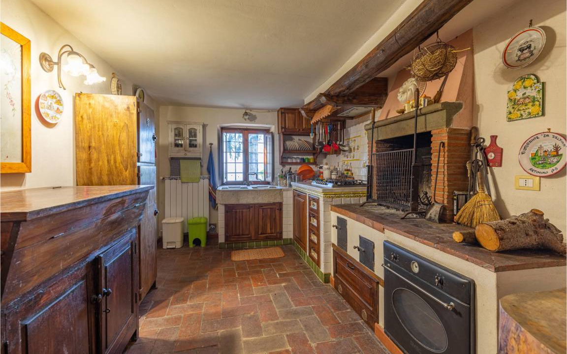 Photo of Kitchen in Saturnana