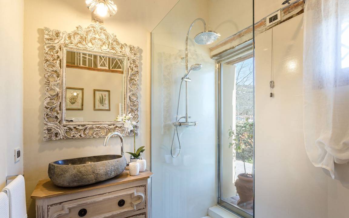 Photo of Bathroom in Uzzano