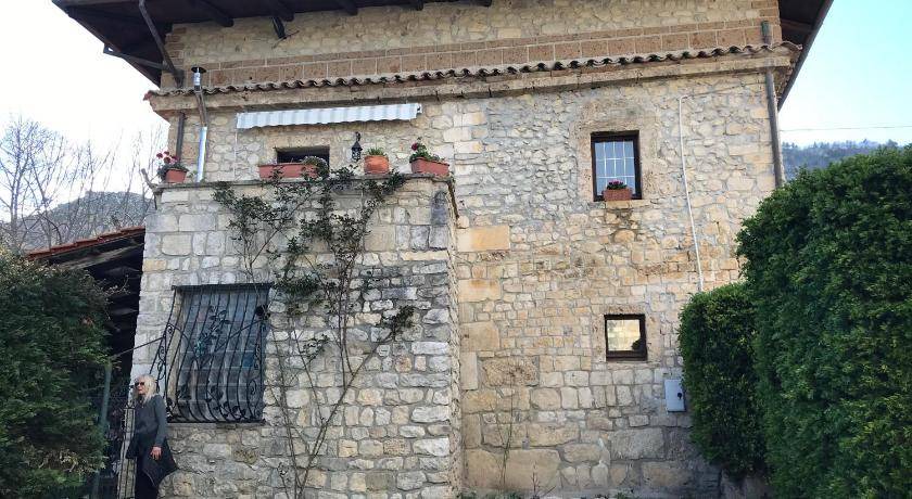 Photo of Others in Pescosansonesco Nuovo
