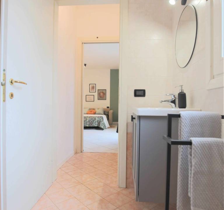 Photo of Bathroom in Cento