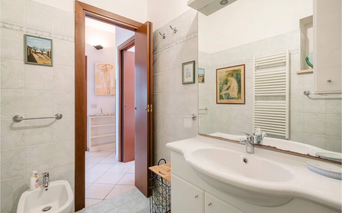 Photo of Bathroom in Latina Lido