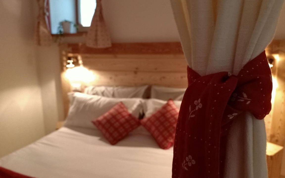 Photo of Bedroom in Gignod