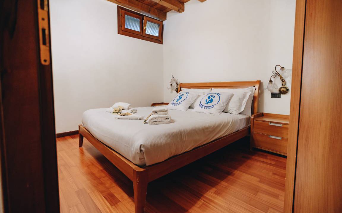 Photo of Bedroom in Peschiera del Garda City Centre