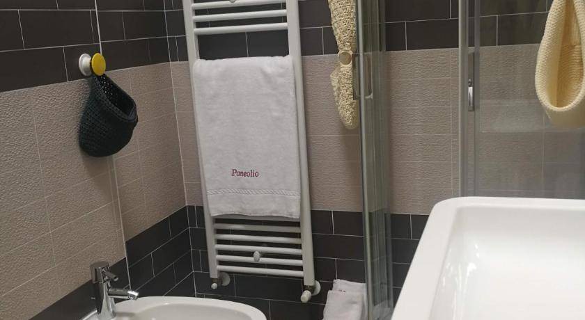 Photo of Bathroom in Poggio Picenze