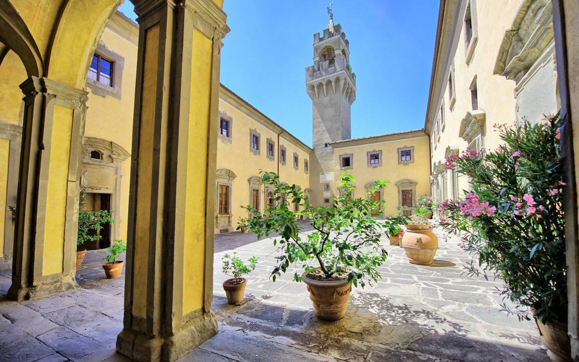 Photo of Buildings in Montegufoni
