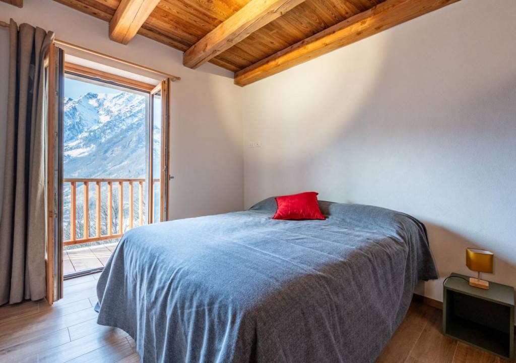Photo of Bedroom in Prali