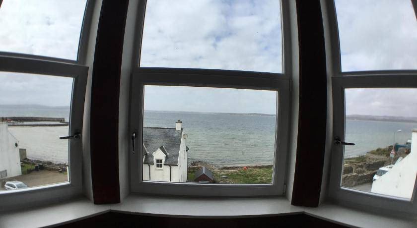 Photo of Others in Bowmore