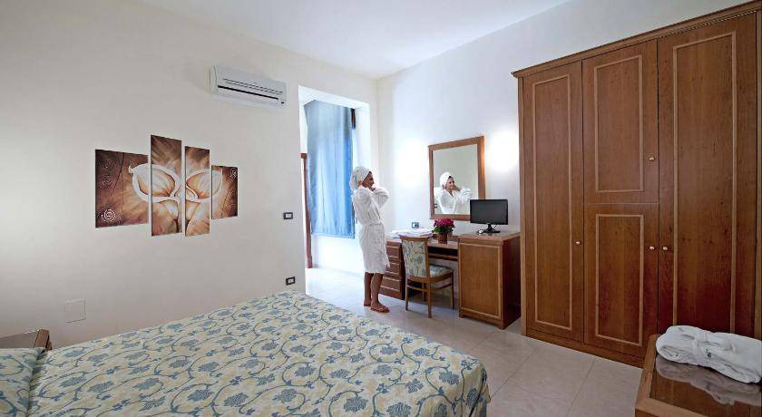 Photo of Bedroom in Contursi Terme