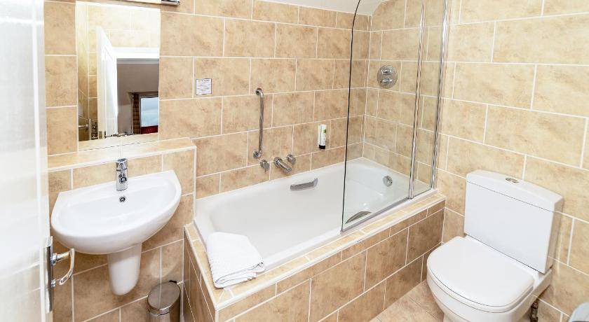 Photo of Bathroom in Ardvasar