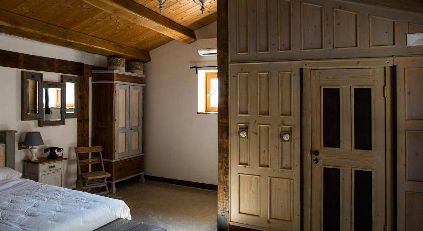 Photo of Bedroom in Civitanova Alta