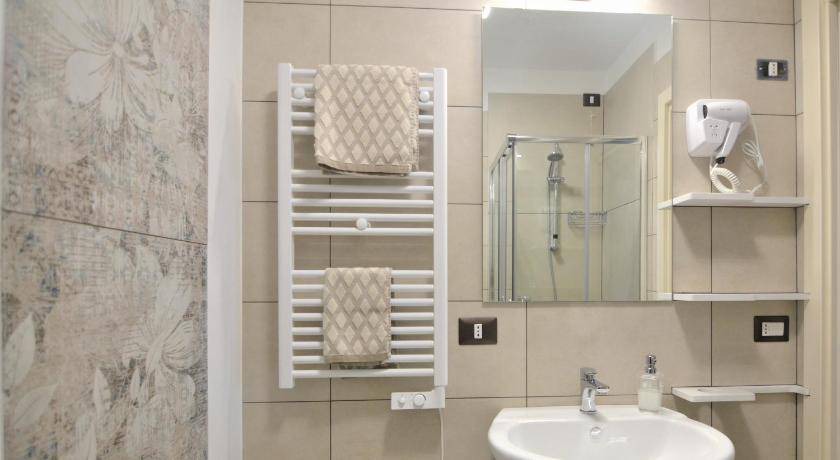 Photo of Bathroom in Canavaccio