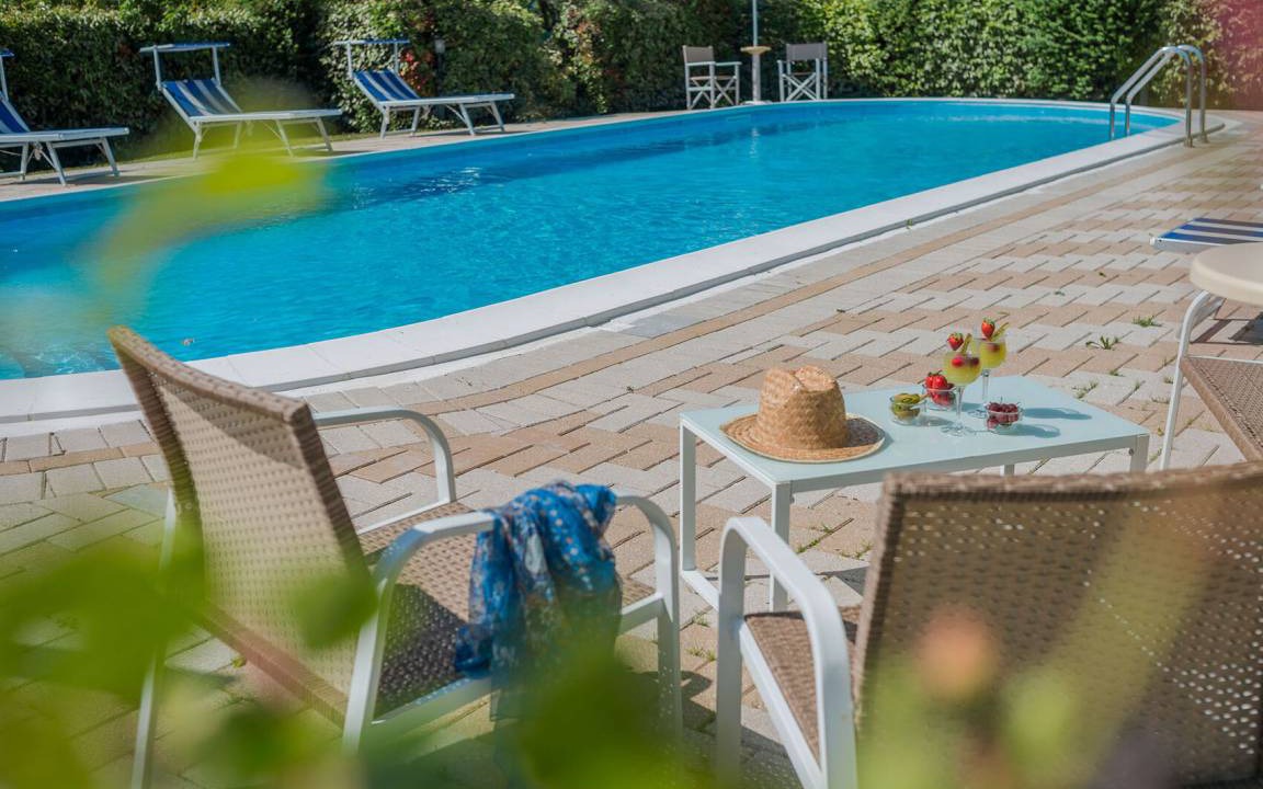 Photo of Outdoor in Urbania