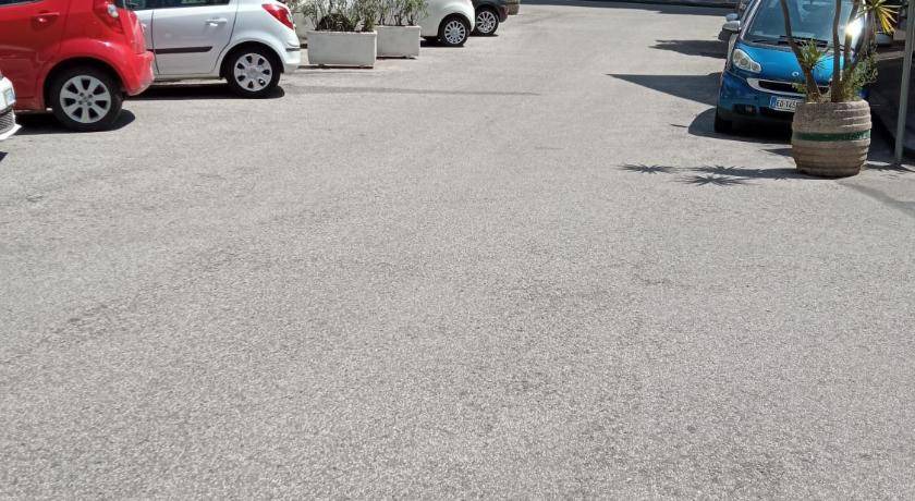Photo of Others in Arenella