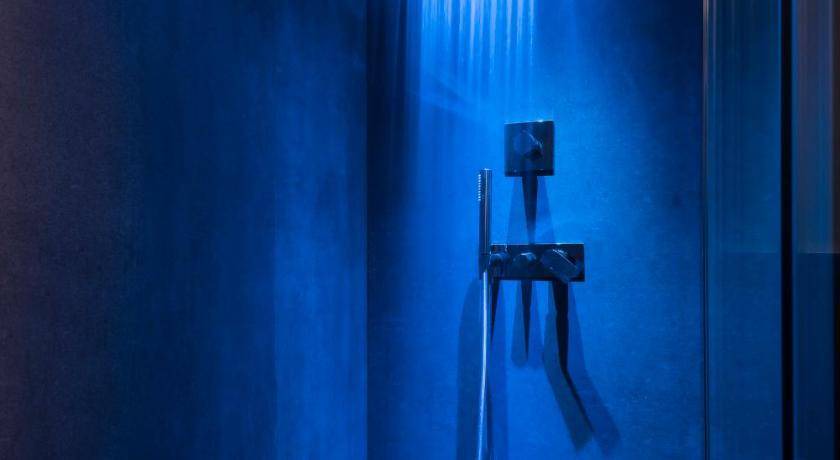Photo of Bathroom in Old Town
